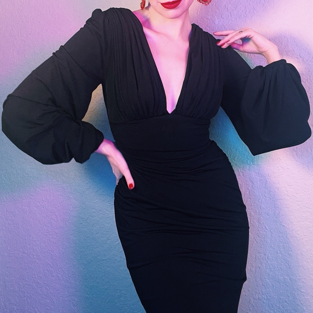 Pinup Girl Clothing Gia Gown in Black